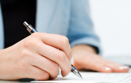 網(wǎng)絡(luò)文化經(jīng)營許可證 數(shù)字經(jīng)濟(jì)時(shí)代文化產(chǎn)業(yè)的準(zhǔn)入與規(guī)范